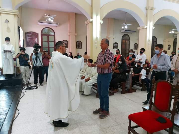 EL INTENDENTE PAPP PARTICIP&Oacute; DE LA ORDENACI&Oacute;N DE JORGE CARDOZO COMO SACERDOTE