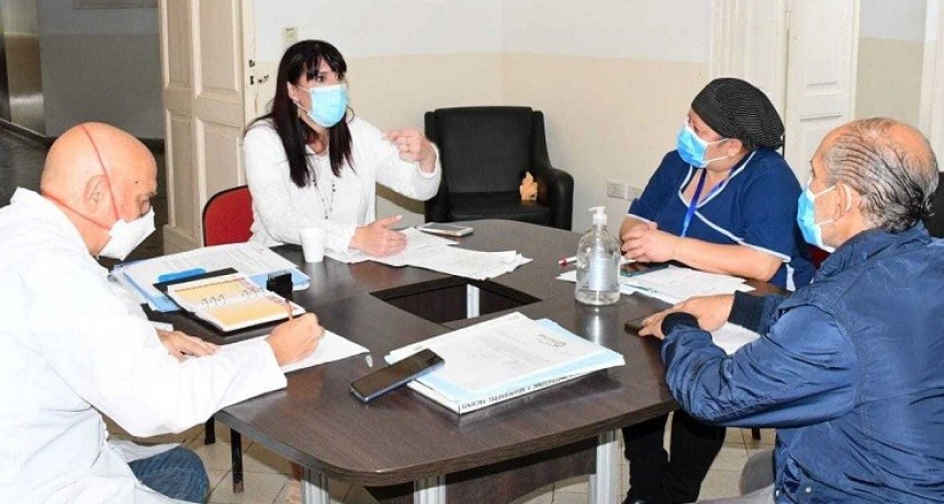 Ben&iacute;tez: &ldquo;El sistema sanitario est&aacute; preparado y las camas de internaci&oacute;n COVID-19 se ir&aacute;n expandiendo de acuerdo a la necesidad&rdquo;