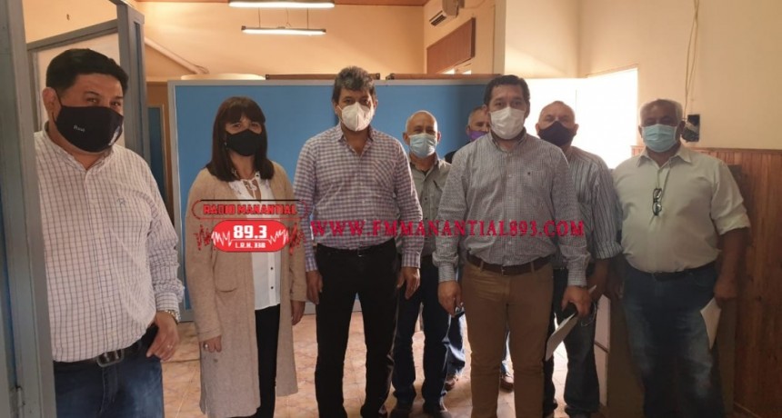 Villa &Aacute;ngela: SITUACI&Oacute;N PAMI EN LOS SANATORIOS CENTRAL Y PARQUE | &ldquo;se ha acordado que no iba a haber despidos ni reducci&oacute;n de horas ni salario&rdquo;, dijo Daniel Martinez Subsec. de Trabajo Provincial