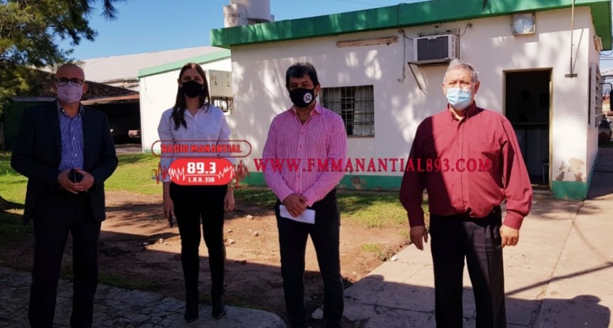Villa &Aacute;ngela: CONTIN&Uacute;AN LOS HISOPADOS Y EL CONTROL SANITARIO EN DESMOTADORA ALAL | &ldquo;ellos me hab&iacute;an transmitido que solicitaban para hacerse hisopados&rdquo;, expres&oacute; Daniel Mart&iacute;nez.