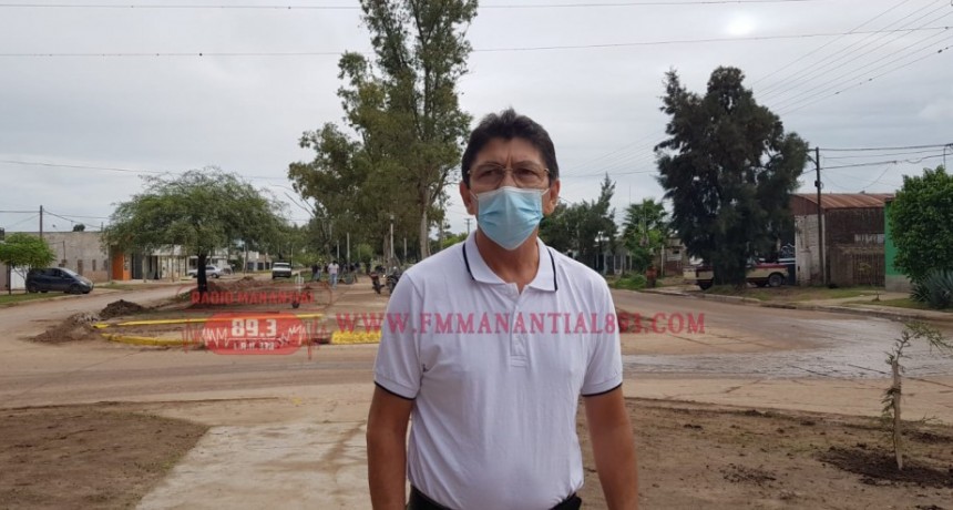 Villa &Aacute;ngela: EL INTENDENTE PAPP Y EL SUBSECRETARIO AYALA SUPERVISARON LA OBRA DE RENOVACI&Oacute;N DEL PASEO DE LA MUJER | &ldquo;&hellip;este paseo va a quedar nuevo, lindo, mejorado&hellip;&rdquo;