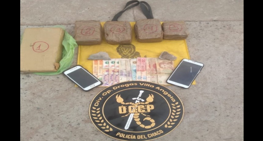 La Clotilde: DETUVIERON A UNA MUJER Y UN HOMBRE QUE TRANSPORTABAN M&Aacute;S DE DOS KILOS DE MARIHUANA 