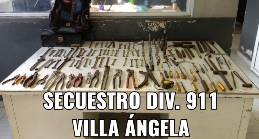 Villa &Aacute;ngela: PERSONAL DEL 911 RECUPER&Oacute; UNA CAJA DE HERRAMIENTAS ROBADA EN EL D&Iacute;A DE AYER