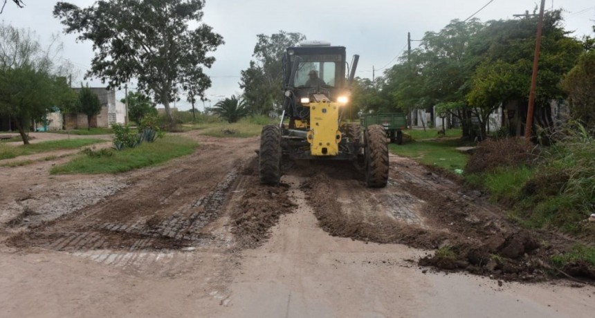Villa &Aacute;ngela: EL &Aacute;REA DE SERVICIOS P&Uacute;BLICOS DESARROLLA TAREAS DE MANTENIMIENTO EN LA CIUDAD