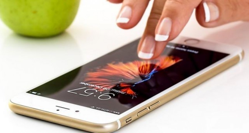 Autorizan un aumento del 19% en telefon&iacute;a m&oacute;vil e Internet