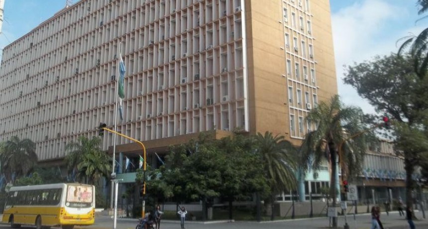 Decretaron asueto administrativo para este lunes por el D&iacute;a del Trabajador: los empleados p&uacute;blicos no trabajar&aacute;n