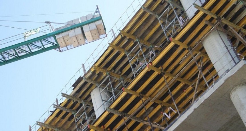 LA CONSTRUCCI&Oacute;N DE VIVIENDAS CRECE M&Aacute;S QUE LA POBLACI&Oacute;N, PERO TAMBI&Eacute;N SUBE EL D&Eacute;FICIT HABITACIONAL