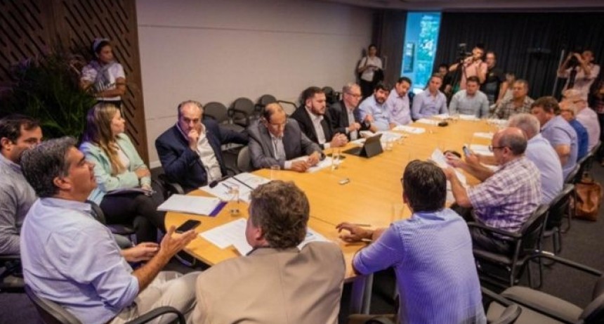 CAPITANICH Y EL CONES ACORDARON AGENDA DE TRABAJO Y DEFINIR&Aacute;N POL&Iacute;TICAS PARA EL DESARROLLO PRODUCTIVO
