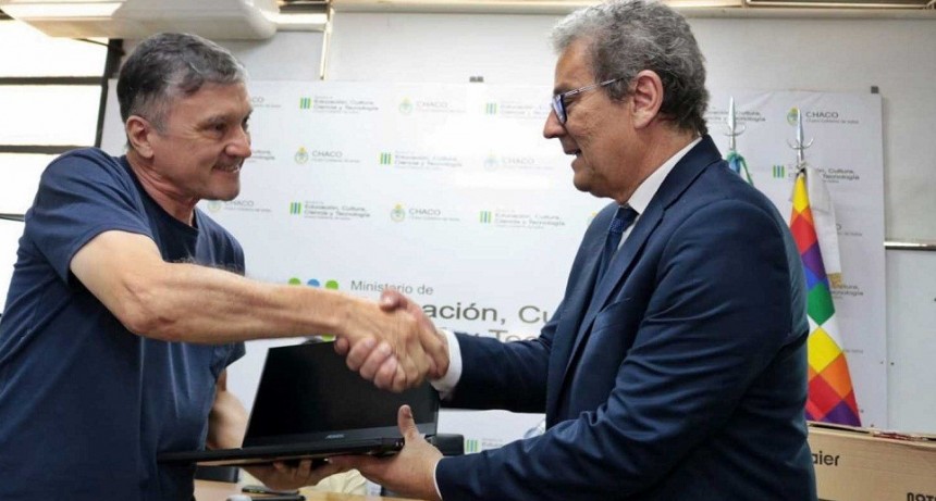 Garantizan estabilidad laboral y jerarquizaci&oacute;n: ANUNCIOS PARA LA DOCENCIA CHAQUE&Ntilde;A DE LOS NIVELES PRIMARIO Y SECUNDARIO