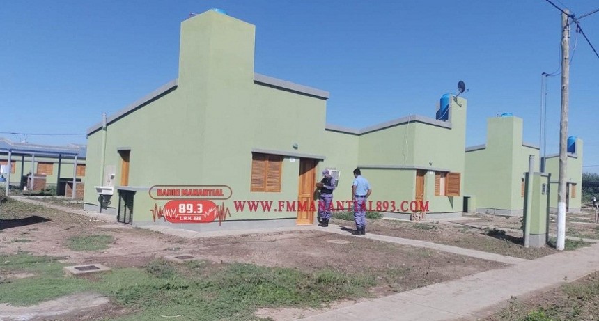 Villa &Aacute;ngela: DENUNCIAN LA USURPACI&Oacute;N DE UNA VIVIENDA DEL IPDUV  QUE A&Uacute;N NO FUE ENTREGADA