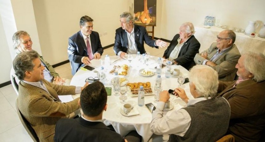 CAPITANICH Y REFERENTES DE LA SOCIEDAD RURAL ARGENTINA DEFINIERON AGENDA PARA FORTALECER EL DESARROLLO AGROPECUARIO EN EL NORTE GRANDE
