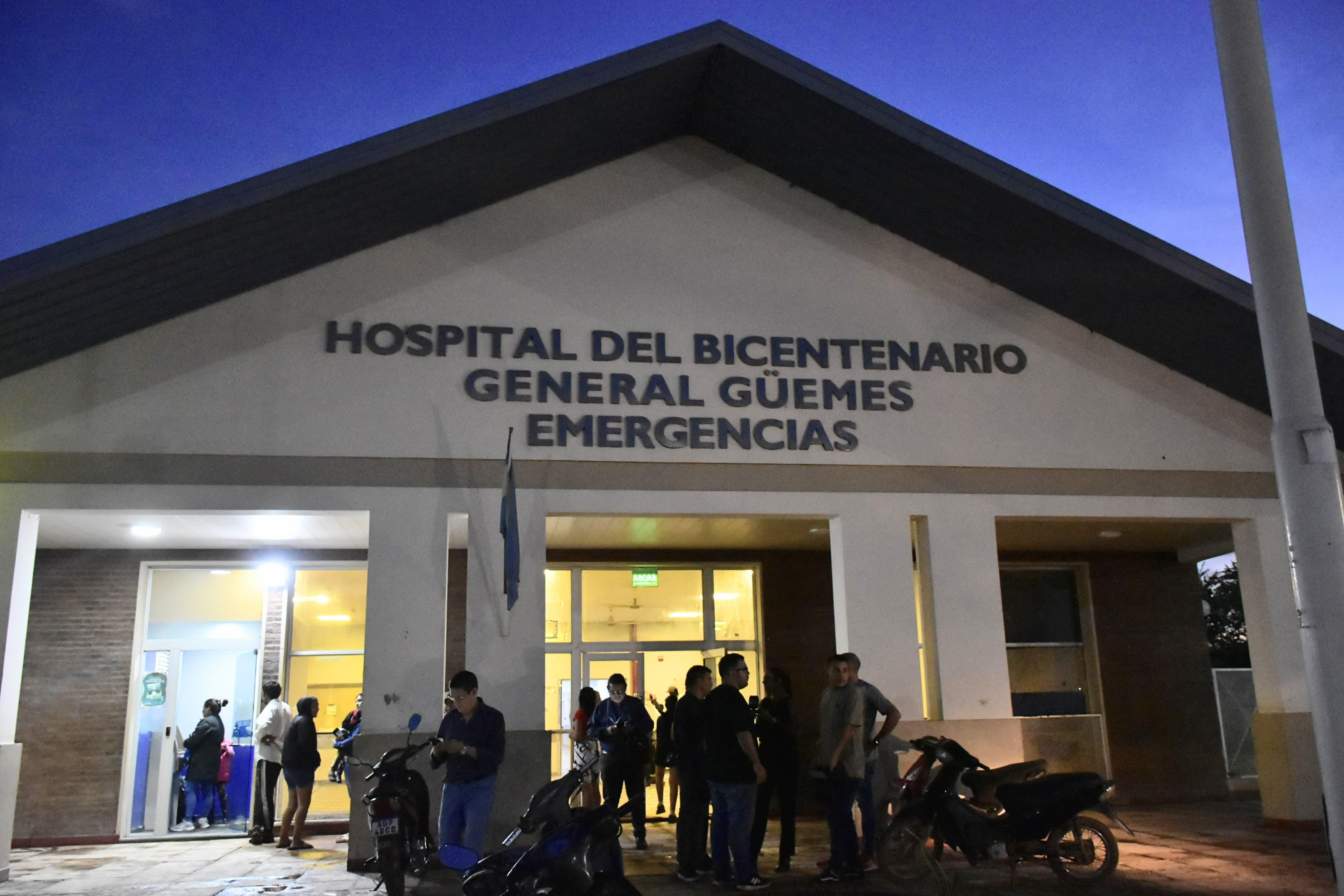 EL GOBERNADOR ZDERO ENTREGÓ UN RESPIRADOR A LA UNIDAD DE TERAPIA INTENSIVA DEL HOSPITAL BICENTENARIO DE CASTELLI