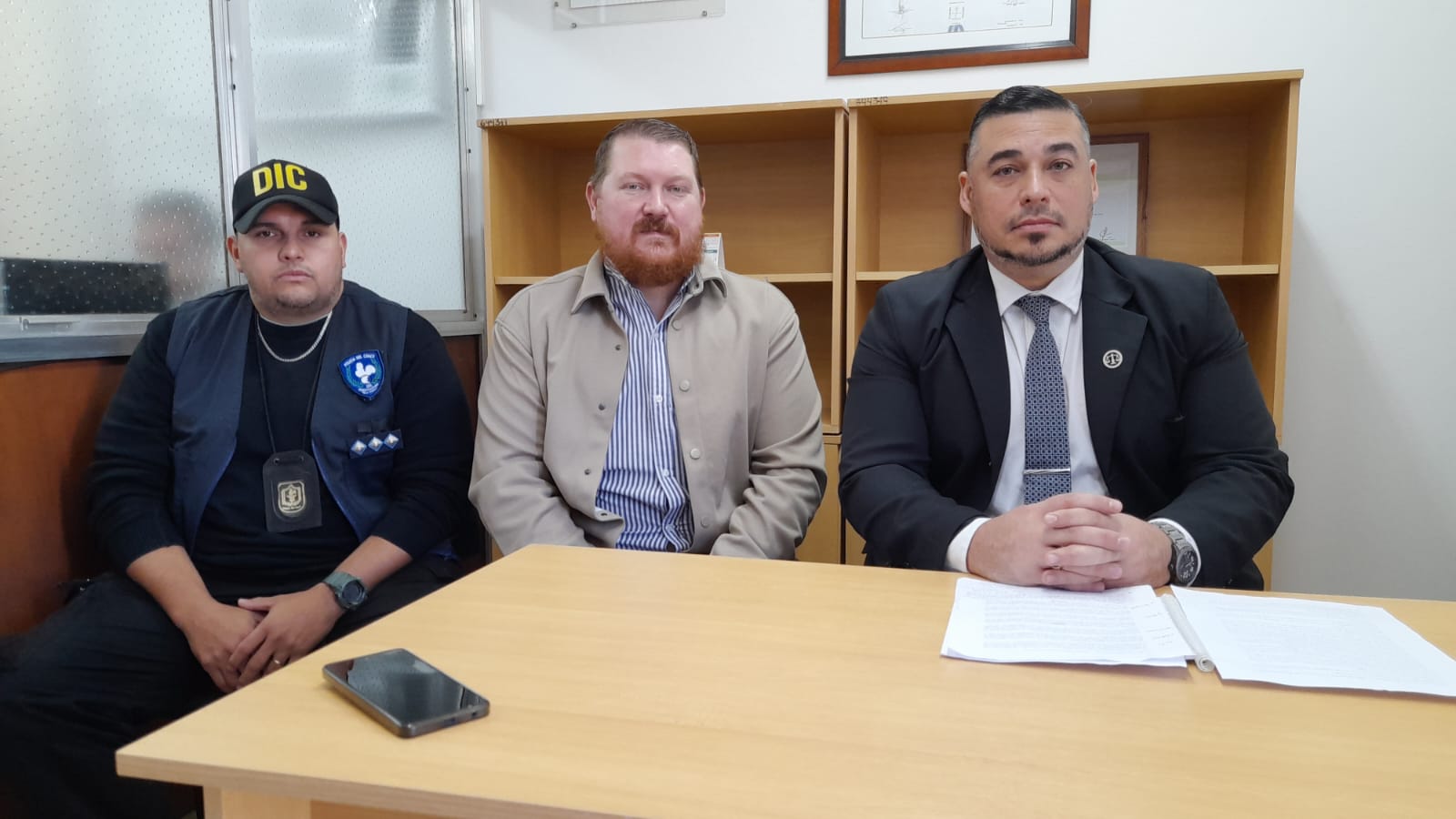 ALLANAMIENTO POSITIVO POR AMENAZAS A ESCUELAS EN VILLA &Aacute;NGELA: SECUESTRAN ARMAS, MUNICIONES Y UNA GRANADA