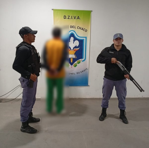 Cnel Du Graty: ROMPI&Oacute; LA PROHIBICI&Oacute;N DE ACERCAMIENTO, LA AMENAZ&Oacute; DE MUERTE Y AGREDI&Oacute; A SUS HIJOS: TERMIN&Oacute; DETENIDO