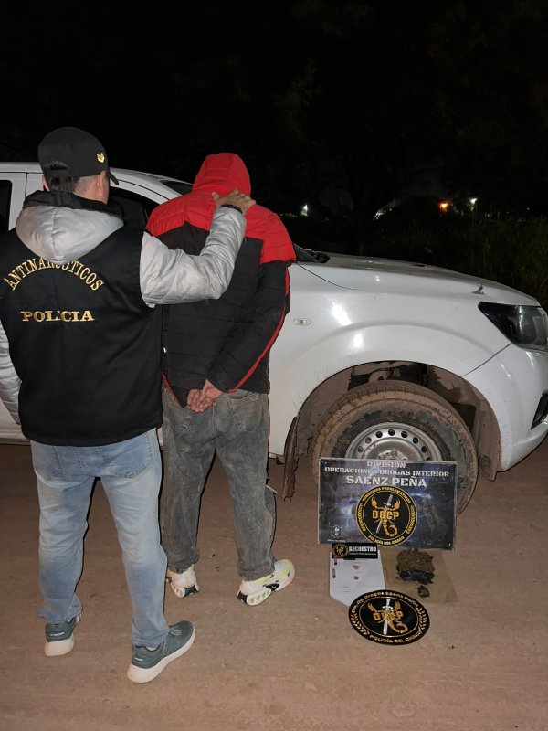 Saenz Pe&ntilde;a: TRAS REPELER DISPAROS DE UN DEALER INCAUTARON M&Aacute;S DE 200 GRAMOS DE MARIHUANA: EL PISTOLERO SE PRESENT&Oacute; HERIDO EN EL HOSPITAL