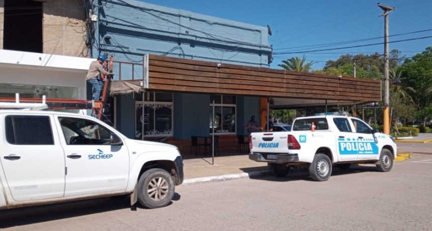 Villa &Aacute;ngela: PROCEDEN AL RETIRO DE UN MEDIDOR A COMERCIO C&Eacute;NTRICO POR INFRACCI&Oacute;N AL DECRETO PROVINCIAL 15/21