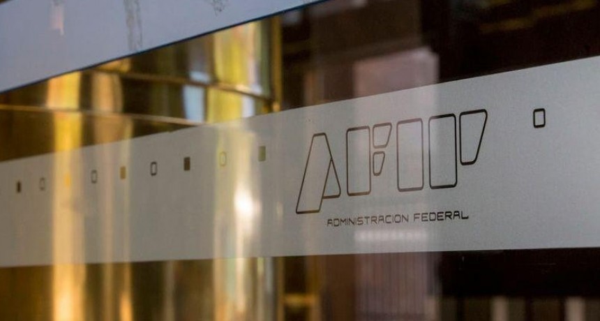 AFIP notific&oacute; a 900 millonarios que no pagaron el Aporte Solidario