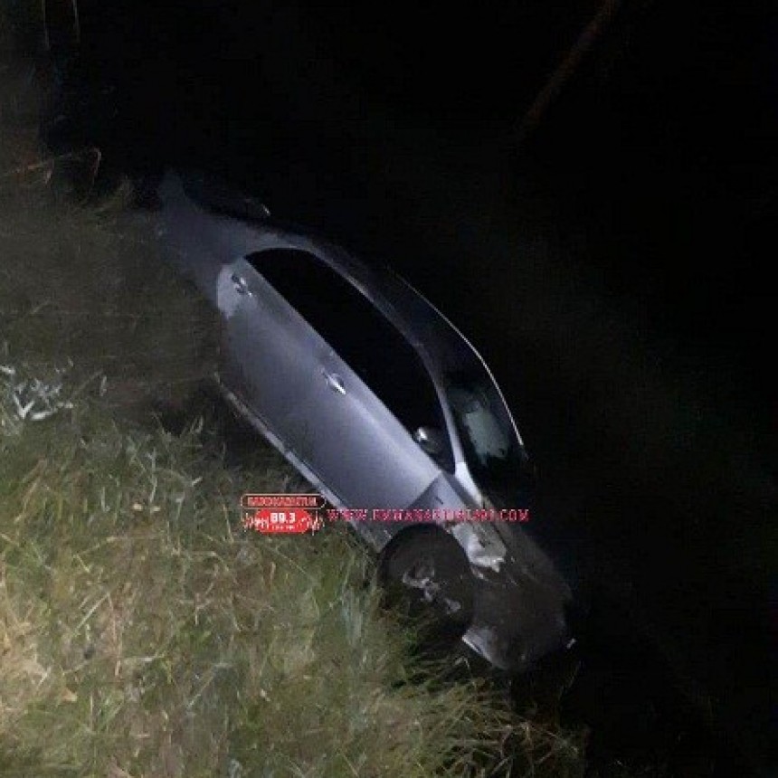 No hubo lesionados - Un toyota Corolla Derrap&oacute; en Ruta Provincial N&ordm;95