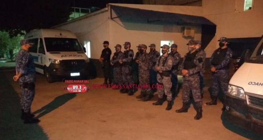 Villa &Aacute;ngela: PERSONAL POLICIAL ACTU&Oacute; EN OPERATIVO DE PREVENCI&Oacute;N TRAS FINALIZAR EL SUPERCL&Aacute;SICO PARA EVITAR POSIBLES AGLOMERACIONES EN LOS FESTEJOS