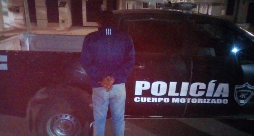 S&aacute;enz Pe&ntilde;a: Un joven intent&oacute; agredir con un arma blanca a su compa&ntilde;era de trabajo