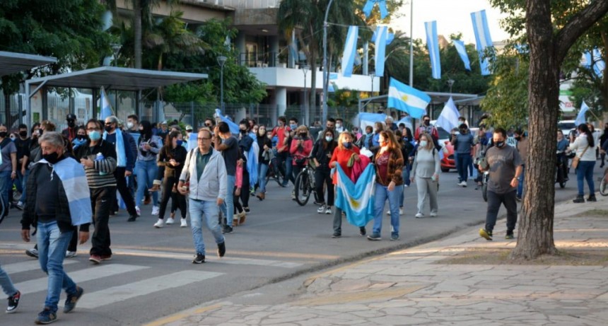 Resistencia se sum&oacute; a las protestas por las nuevas restricciones del Gobierno