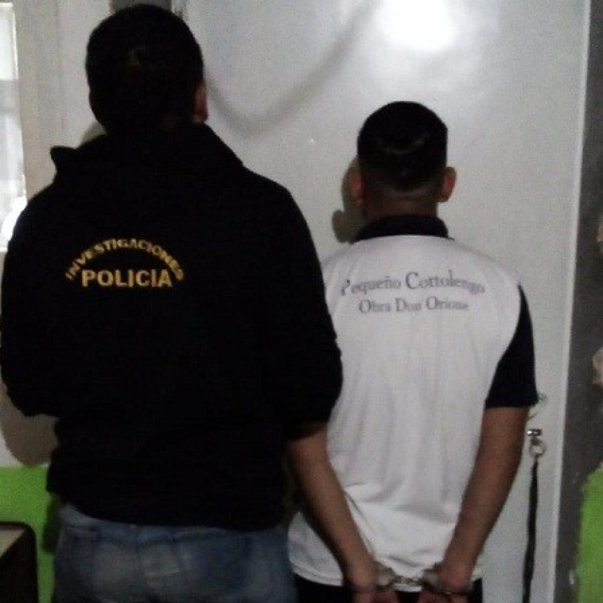 Villa &Aacute;ngela: Detienen al Joven identificado como autor del robo del Celular a un Comerciante 