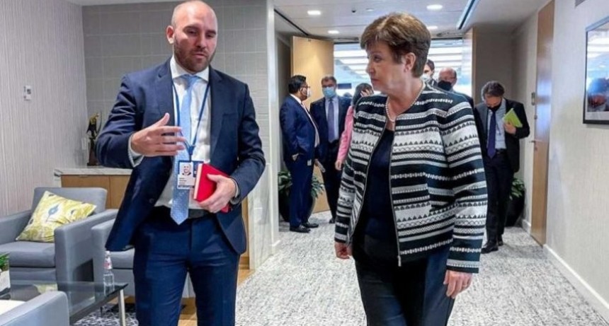 Argentina pagar&aacute; USD $368 millones al FMI a la espera de la primera revisi&oacute;n del acuerdo: la posici&oacute;n del Fondo con la situaci&oacute;n actual