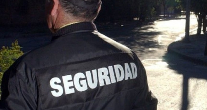 Trabajadores de la seguridad privada tendr&aacute;n aumento de casi el 90%: la paritaria alcanza a unos 3.000 chaque&ntilde;os