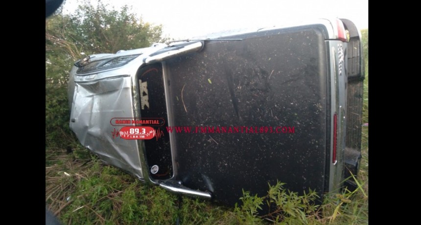 Kil&oacute;metro N&deg;1003: ACCIDENTE DE TR&Aacute;NSITO SOBRE RUTA N&deg;95 | VOLC&Oacute; SU CAMIONETA Y TERMIN&Oacute; CON LESIONES