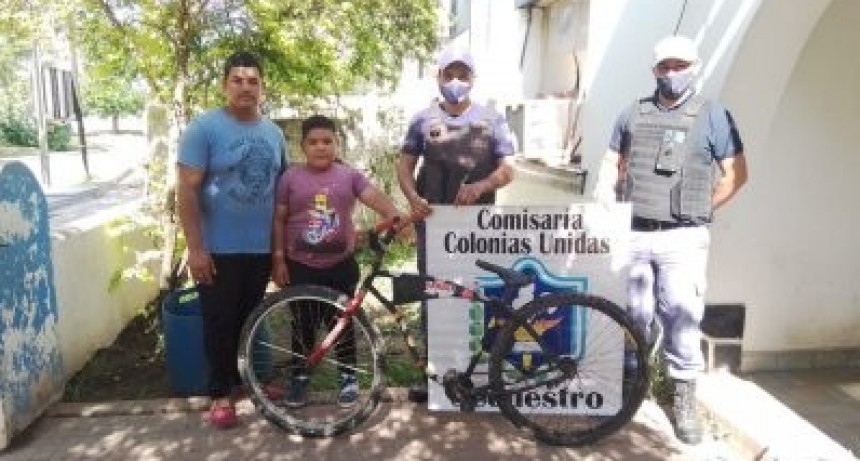 Colonias Unidas: LE ROBARON LA BICICLETA CON LA QUE VA A ESTUDIAR Y LA POLIC&Iacute;A LA RESTITUY&Oacute;