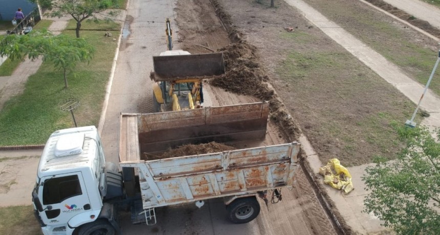 Villa &Aacute;ngela: EL MUNICIPIO AVANZA CON PAVIMENTO, BACHEO Y RIPIO