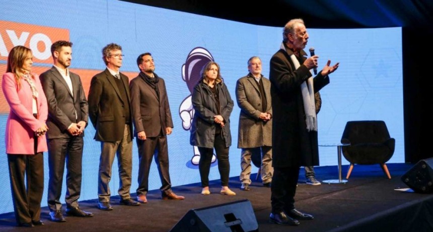 El Gobierno trabaja para que en el 2023 todo el pa&iacute;s tenga conexi&oacute;n a la banda ancha 4G