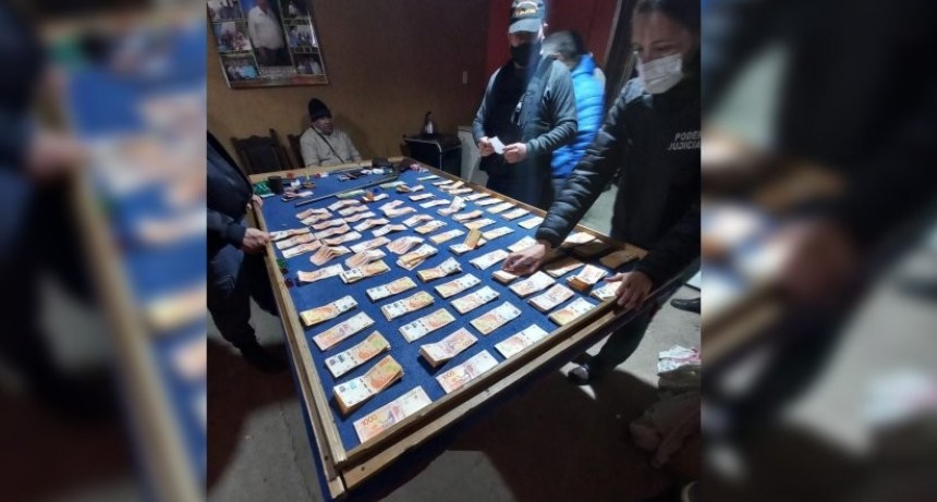 San Mart&iacute;n: desbaratan un presunto centro de apuestas y secuestran m&aacute;s de $750 mil