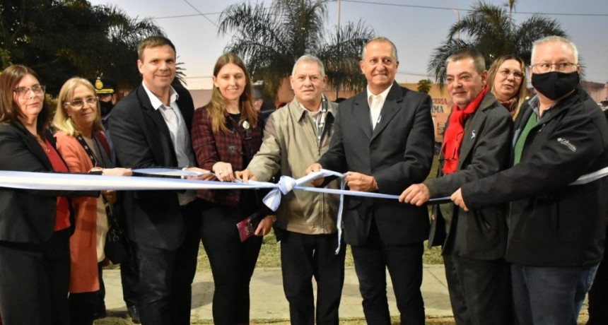 Villa &Aacute;ngela: PAPP INAUGUR&Oacute; LA FERIA DEL LIBRO EN EL MARCO DEL 112&deg; ANIVERSARIO DE LA CIUDAD