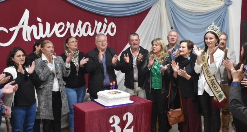 Villa &Aacute;ngela: EL MUSEO "RUB&Eacute;N JES&Uacute;S FERRER" CELEBR&Oacute; SUS 32 A&Ntilde;OS