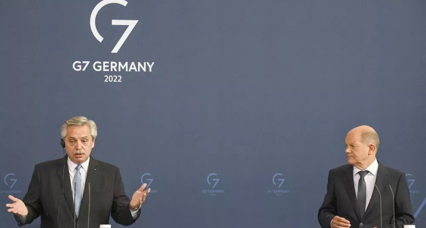 Fern&aacute;ndez fue invitado a participar de la Cumbre del G-7