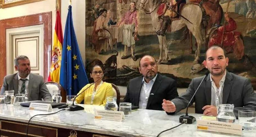 En Espa&ntilde;a, la Defensor&iacute;a del Pueblo del Chaco expuso su experiencia en el Interfluvio y El Impenetrable