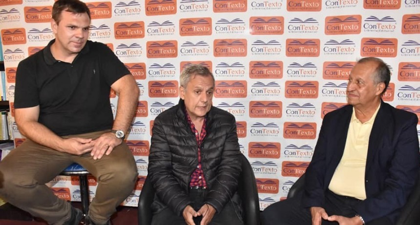 PAPP EXPRES&Oacute; SU AGRADECIMIENTO A BERNARDO STAMATEAS POR VISITAR VILLA &Aacute;NGELA PARA DAR UNA CHARLA EN EL MARCO DEL 112 ANIVERSARIO DE LA CIUDAD