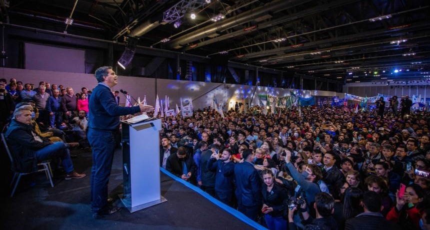 Capitanich: &ldquo;Estamos unidos por un proyecto nacional popular y democr&aacute;tico&rdquo;