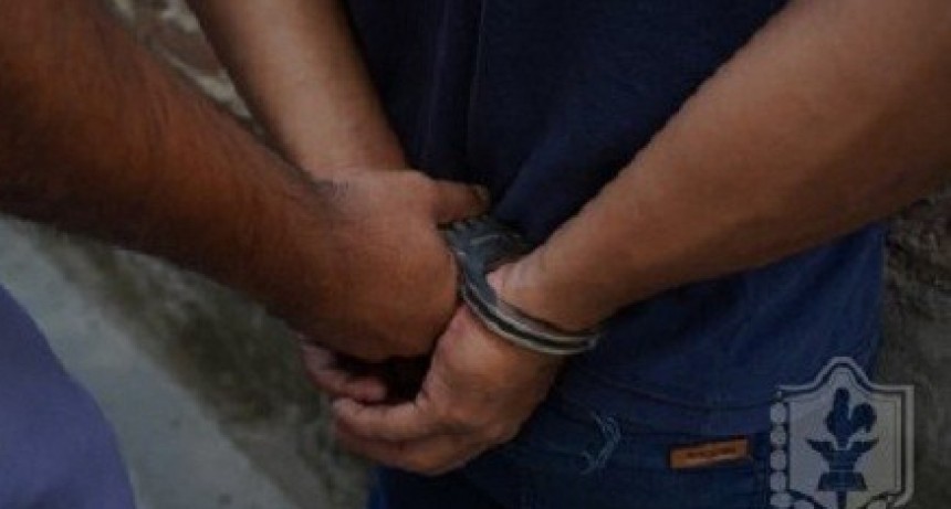 Villa &Aacute;ngela: LO DETUVIERON POR EL ROBO EN UN TALLER, TEN&Iacute;A 13 PEDIDOS DE CAPTURA