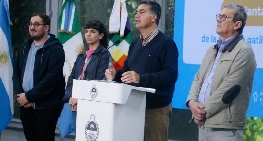 Salario Docente: CAPITANICH ANUNCI&Oacute; QUE SE ADELANTAR&Aacute; A MAYO EL PAGO DE LA CL&Aacute;USULA GATILLO