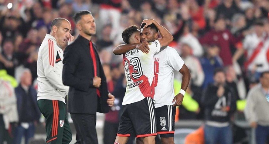 RIVER LE GAN&Oacute; EL SUPERCL&Aacute;SICO A BOCA CON PENAL POL&Eacute;MICO Y FINAL DE ESC&Aacute;NDALO