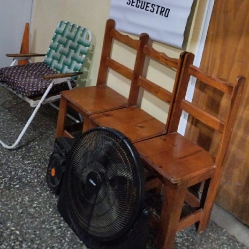 Villa &Aacute;ngela: EL R&Aacute;PIDO ACCIONAR POLICIAL PERMITI&Oacute; RECUPERAR BIENES SUSTRA&Iacute;DOS