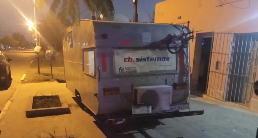 Villa &Aacute;ngela: ROBAN HERRAMIENTAS DE UNA CASILLA DE LA EMPRESA &ldquo;CH SISTEMAS&rdquo; 