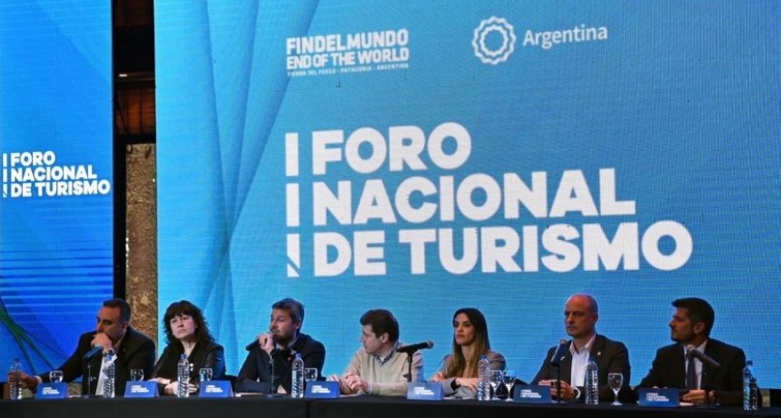 CHACO PARTICIP&Oacute; DEL FORO NACIONAL DE TURISMO EN USHUAIA