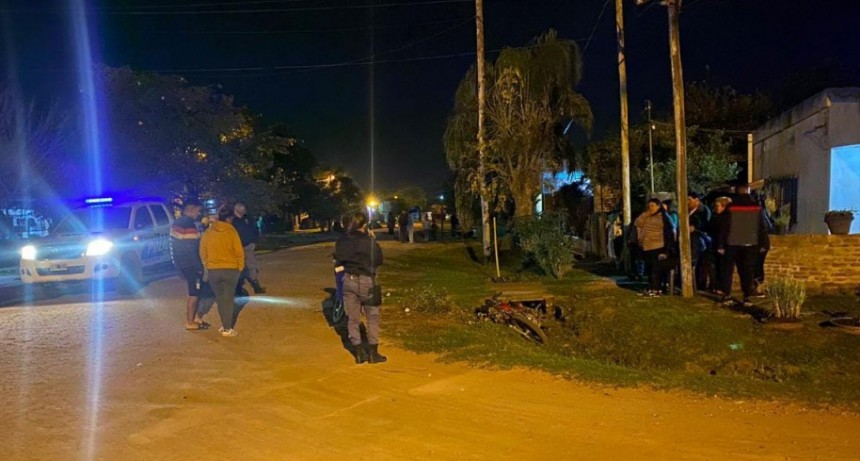 Villa &Aacute;ngela: DOS J&Oacute;VENES CONDUCTORES DE MOTOS TERMINARON LESIONADOS AL CHOCAR ENTRE S&Iacute; 