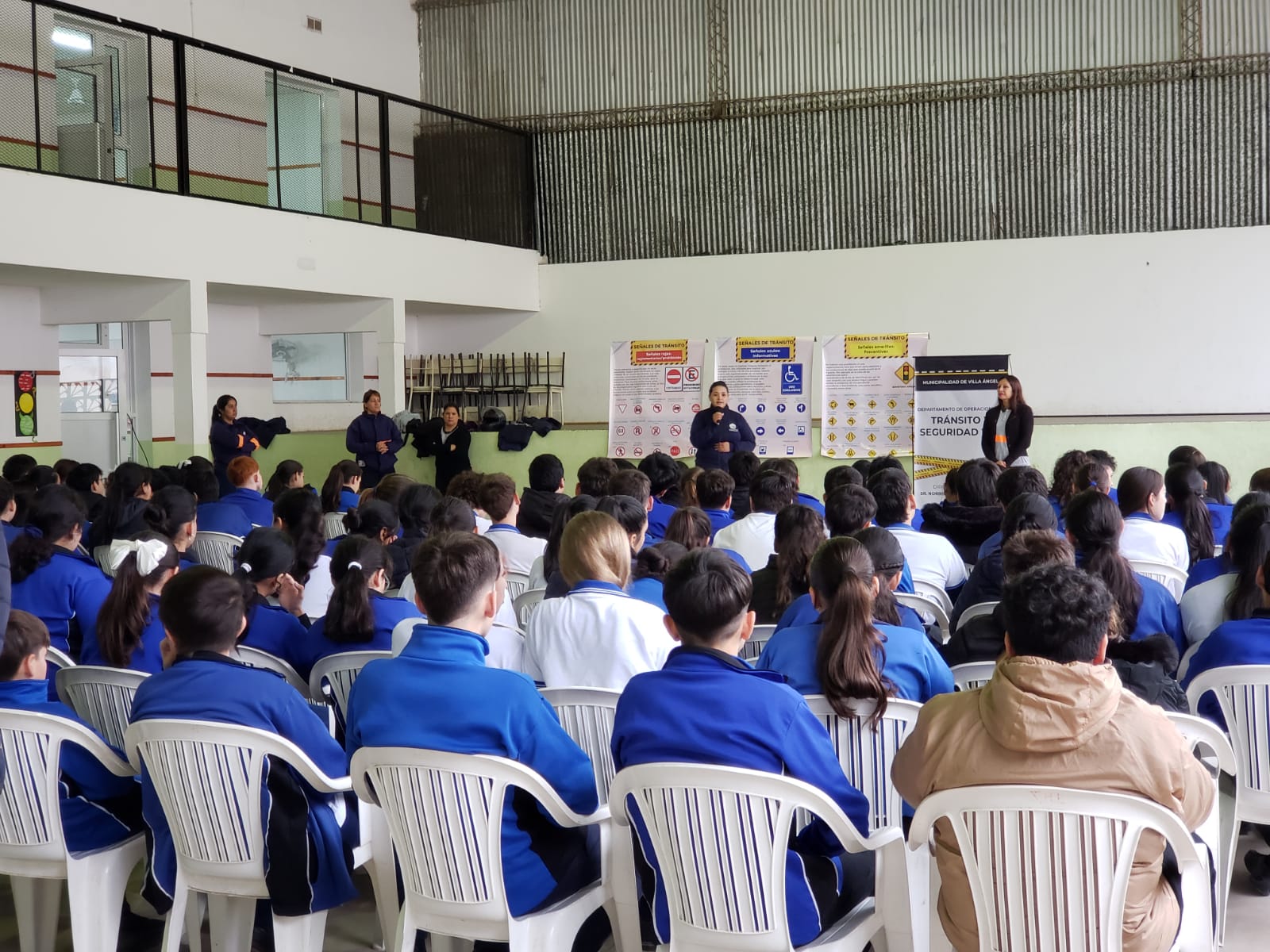 Villa Angela: EL DEPARTAMENTO DE TR&Aacute;NSITO CONTIN&Uacute;A CON LOS TALLERES DE CONCIENTIZACION EN ESCUELAS