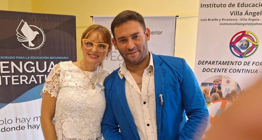 Villa &Aacute;ngela: PROFESORES DEL IESVA PRESENTARON LA REVISTA DIGITAL AGRO CONEXI&Oacute;N