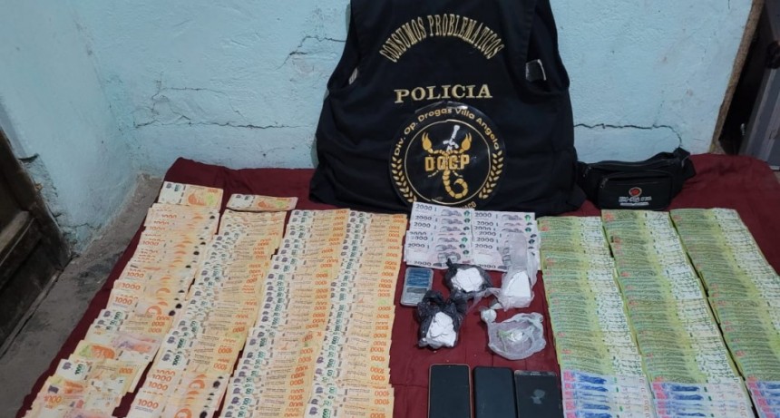 San Bernardo: DETIENEN A UN JOVEN DE 33 A&Ntilde;OS Y LOGRAN EL SECUESTRO DE M&Aacute;S DE 300 GRAMOS DE COCA&Iacute;NA ENTRE OTROS ELEMENTOS