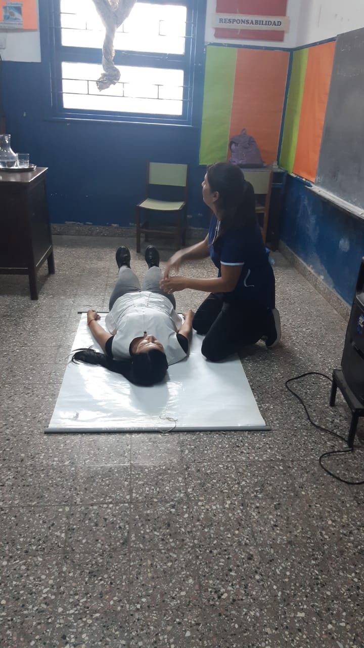 VILLA ÁNGELA: LA EEP Nº 389 REALIZÓ UNA CHARLA SOBRE PRIMEROS AUXILIOS 